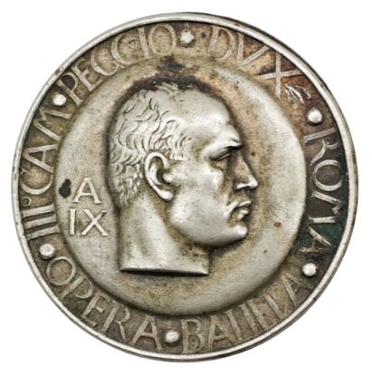 Picture of Antique 1931 Benito Mussolini Medallion